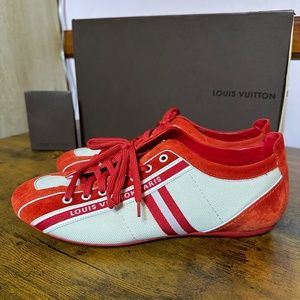 Authentic Men’s Sneaker Louis Vuitton Size 7 /LI 0140 / Leather